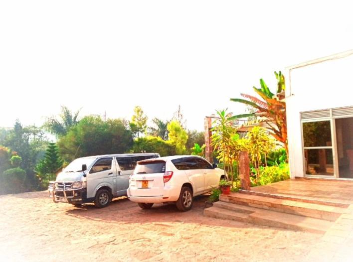 Riverside Resort Hotel Kabale 외부 사진