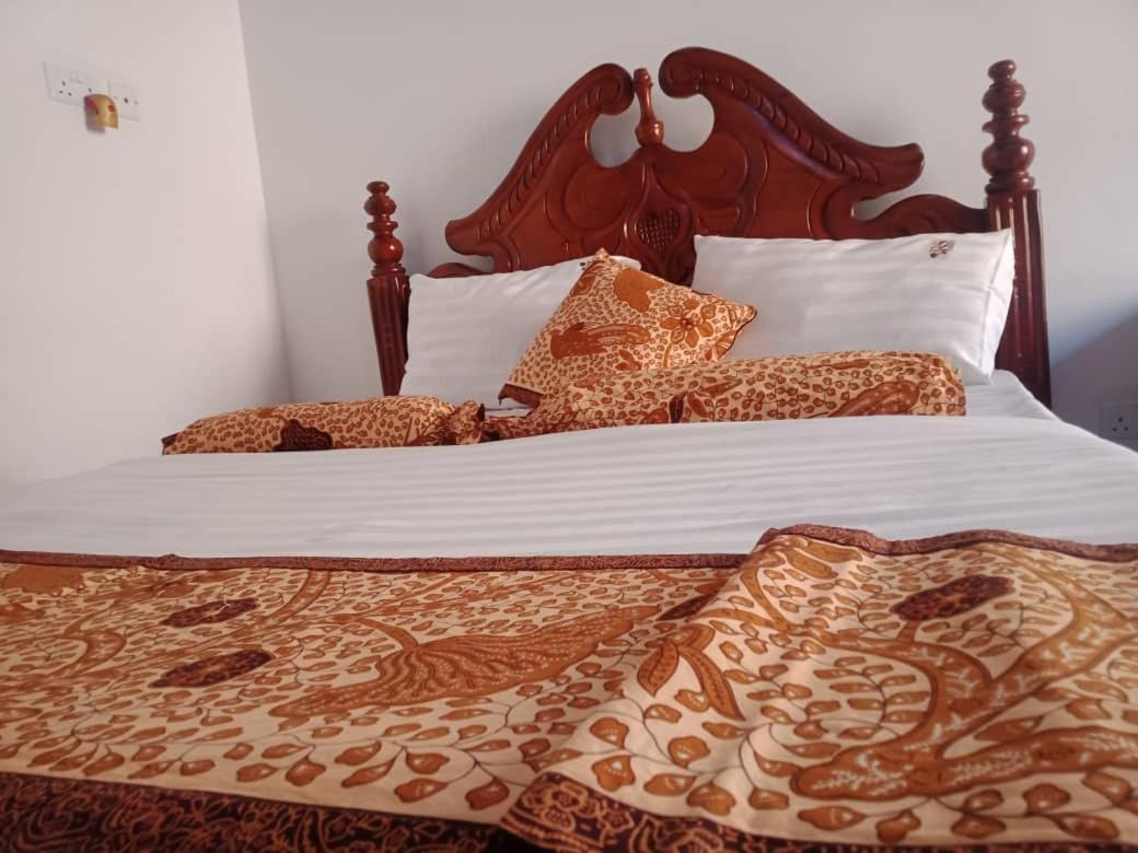 Riverside Resort Hotel Kabale 외부 사진