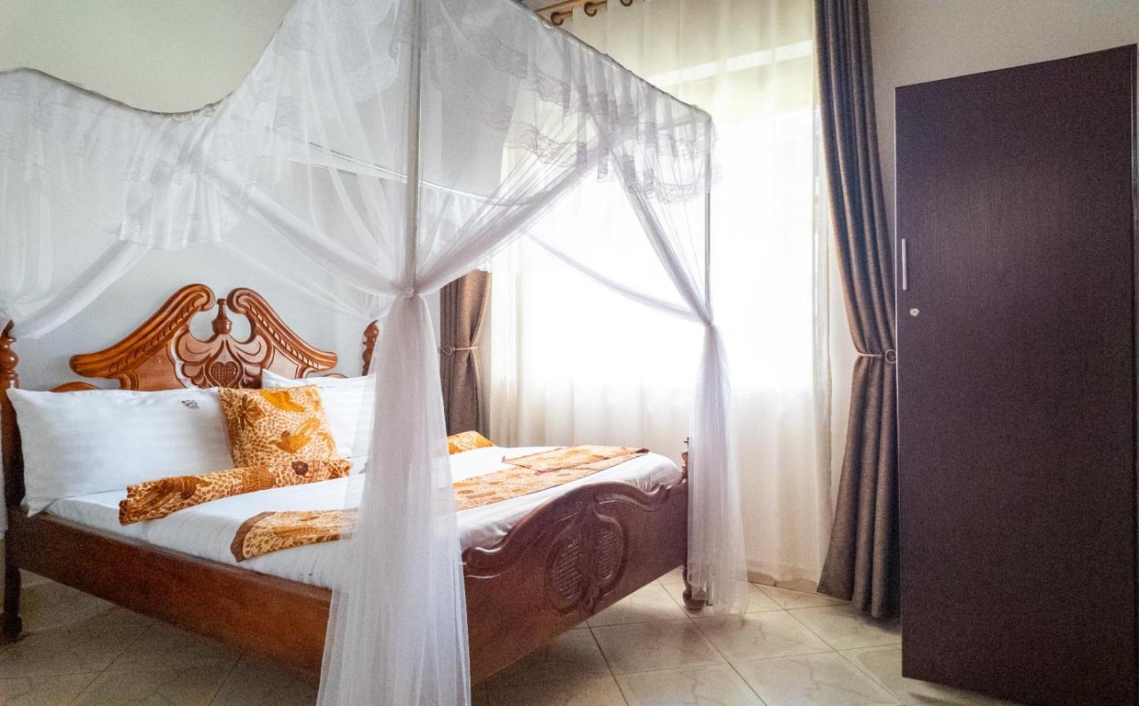 Riverside Resort Hotel Kabale 외부 사진